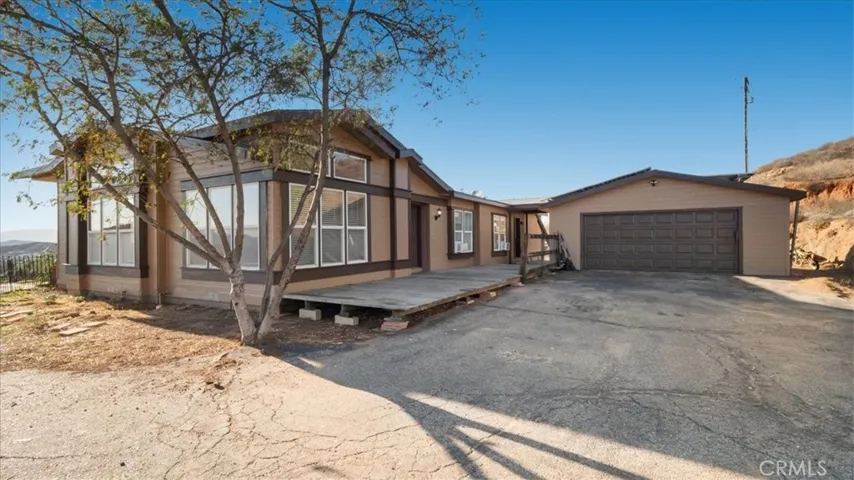 24300 N Canyon Drive, Menifee, California 92587