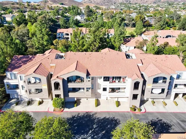 1035 La Terraza Circle 101, Corona, California 92879