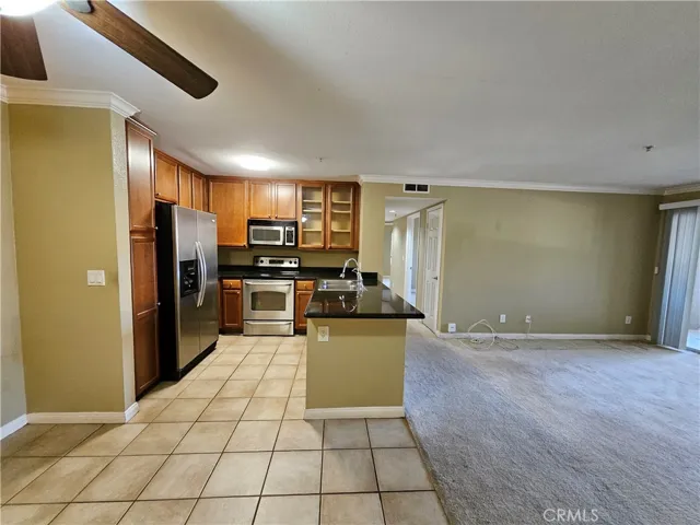 1035 La Terraza Circle 101, Corona, California 92879