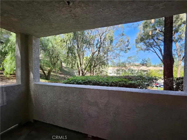 1035 La Terraza Circle 101, Corona, California 92879