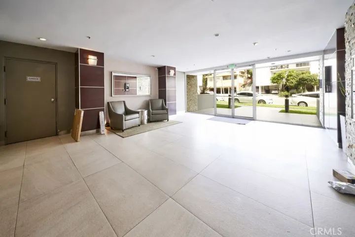 1617 S Beverly Glen Boulevard 303, Los Angeles, California 90024