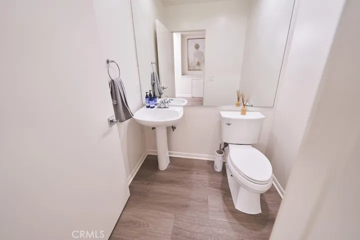 1617 S Beverly Glen Boulevard 303, Los Angeles, California 90024