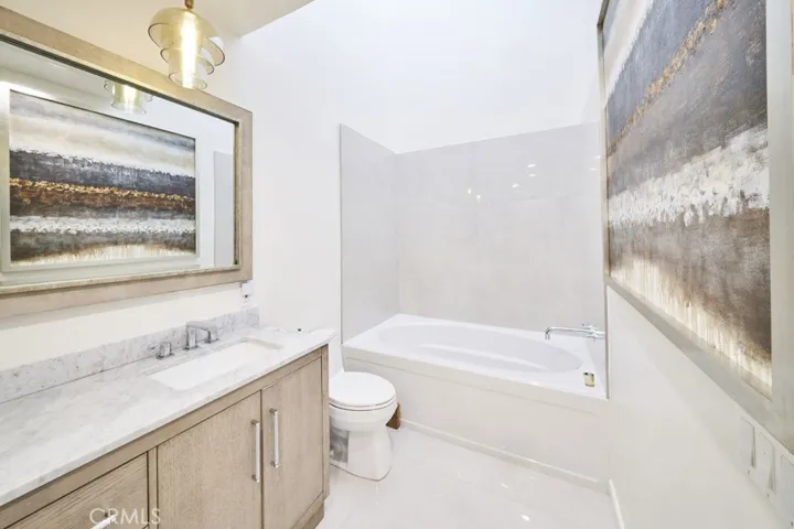 1617 S Beverly Glen Boulevard 303, Los Angeles, California 90024