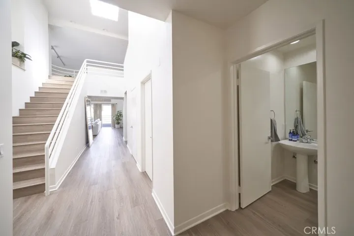1617 S Beverly Glen Boulevard 303, Los Angeles, California 90024