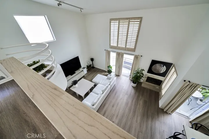 1617 S Beverly Glen Boulevard 303, Los Angeles, California 90024