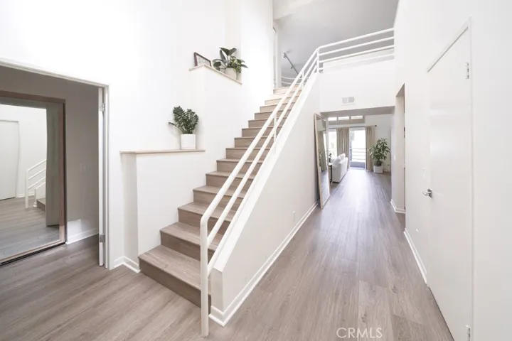 1617 S Beverly Glen Boulevard 303, Los Angeles, California 90024