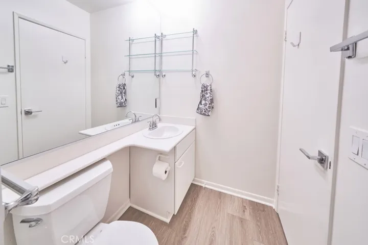 1617 S Beverly Glen Boulevard 303, Los Angeles, California 90024