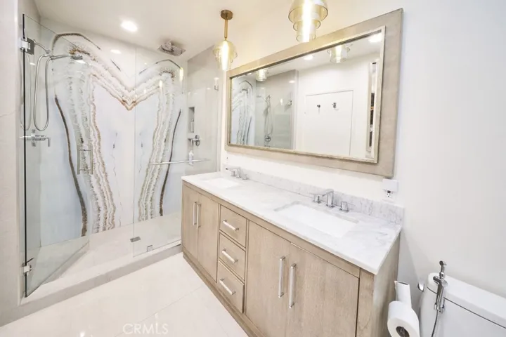 1617 S Beverly Glen Boulevard 303, Los Angeles, California 90024