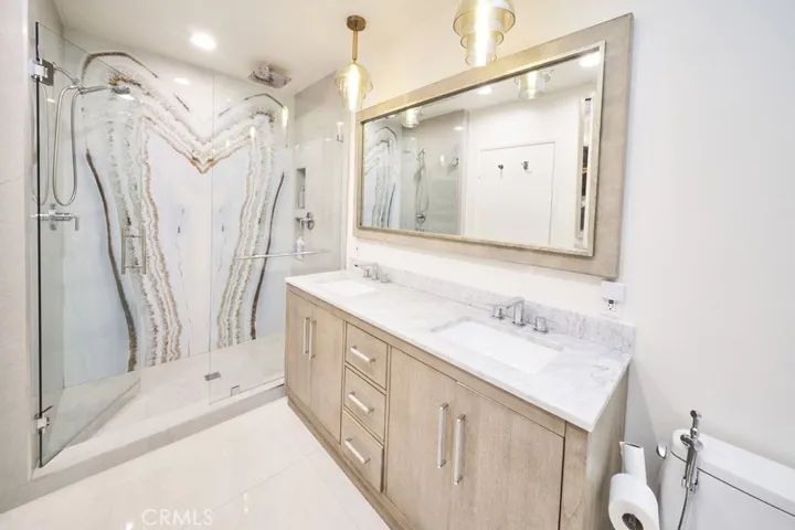 1617 S Beverly Glen Boulevard 303, Los Angeles, California 90024