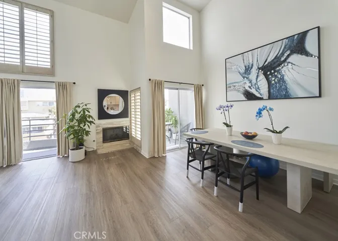 1617 S Beverly Glen Boulevard 303, Los Angeles, California 90024