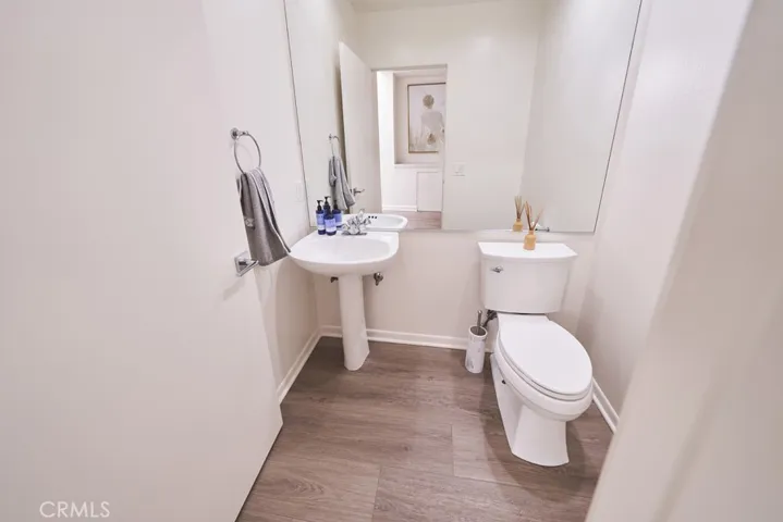 1617 S Beverly Glen Boulevard 303, Los Angeles, California 90024