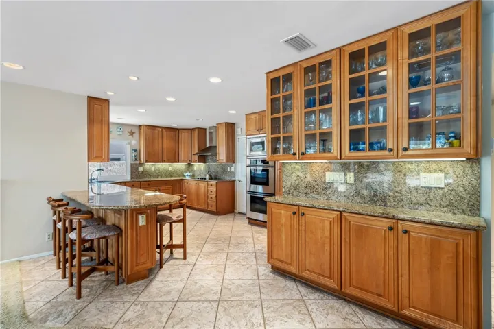 5991 East Marsha Circle, Anaheim Hills, California 92807
