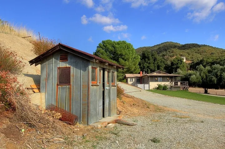 41120 Ute, Cherry Valley, California 92223