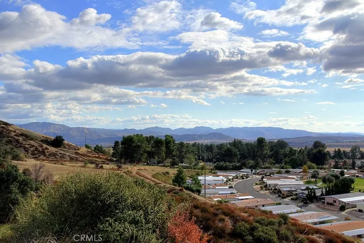 41120 Ute, Cherry Valley, California 92223