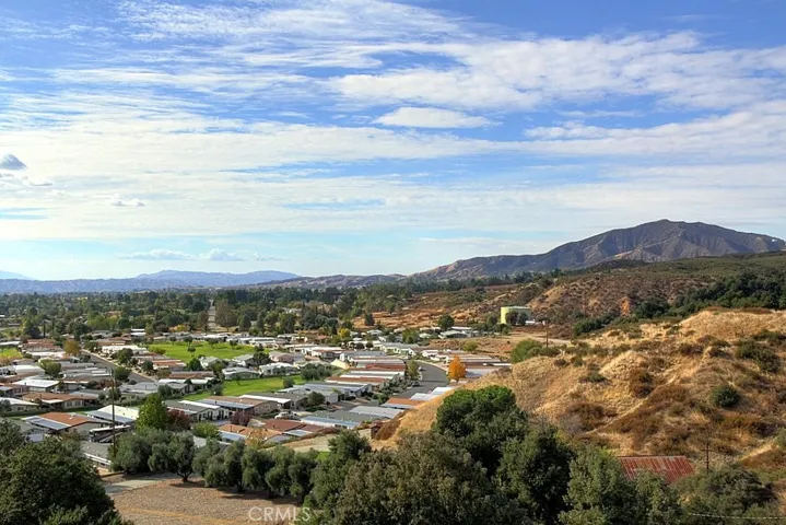41120 Ute, Cherry Valley, California 92223