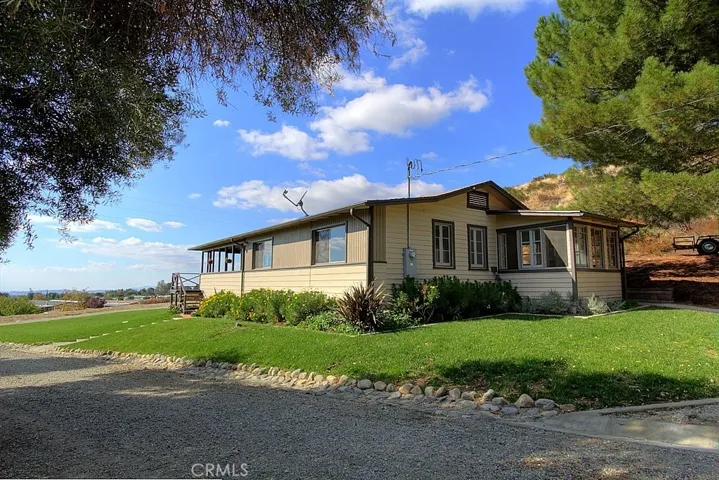 41120 Ute, Cherry Valley, California 92223