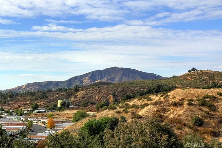 41120 Ute, Cherry Valley, California 92223
