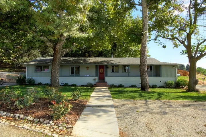 41120 Ute, Cherry Valley, California 92223