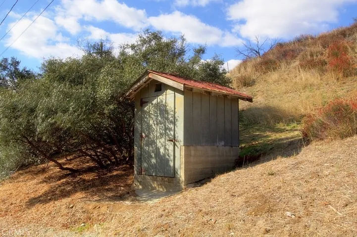 41120 Ute, Cherry Valley, California 92223