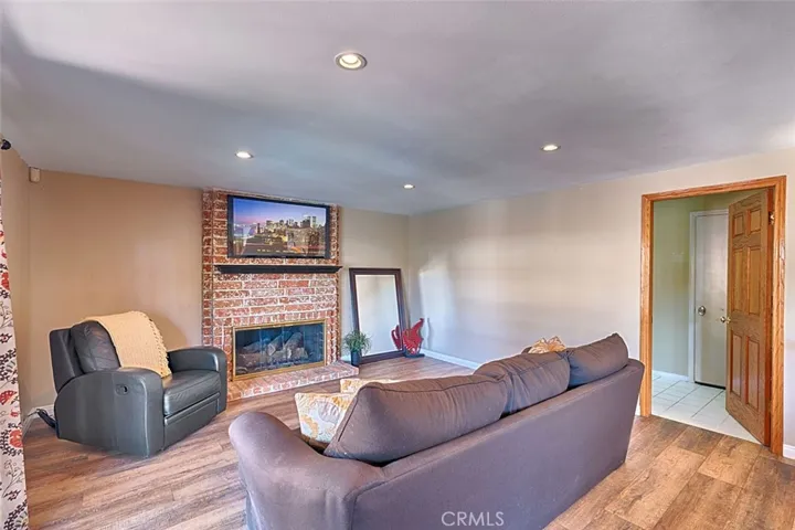 19841 Sienna Lane, Yorba Linda, California 92886