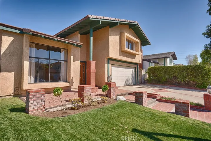 19841 Sienna Lane, Yorba Linda, California 92886
