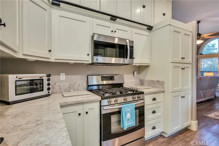 4400 Oak Avenue, Lakeport, California 95453