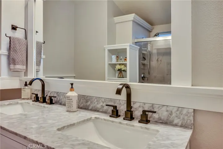 4400 Oak Avenue, Lakeport, California 95453