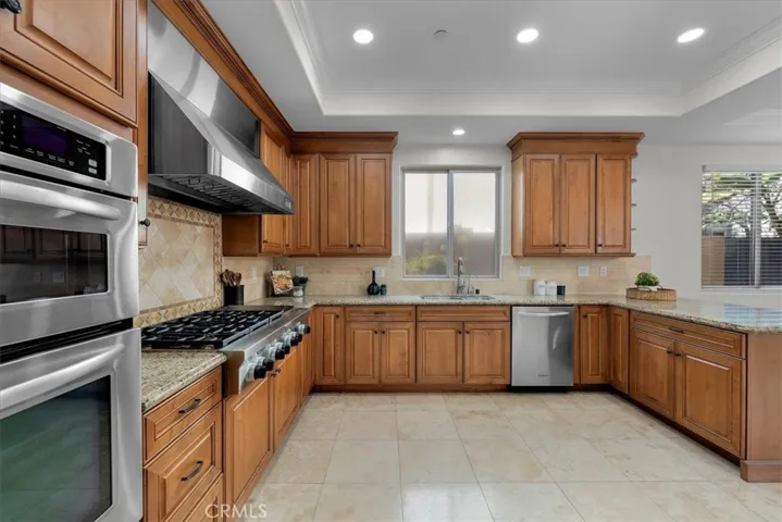 1907 Spreckels Lane B, Redondo Beach, California 90278