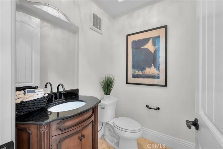 1907 Spreckels Lane B, Redondo Beach, California 90278