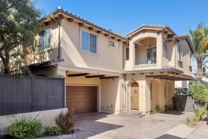 1907 Spreckels Lane B, Redondo Beach, California 90278