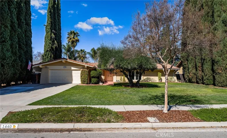 1440 W Fern Avenue, Redlands, California 92373