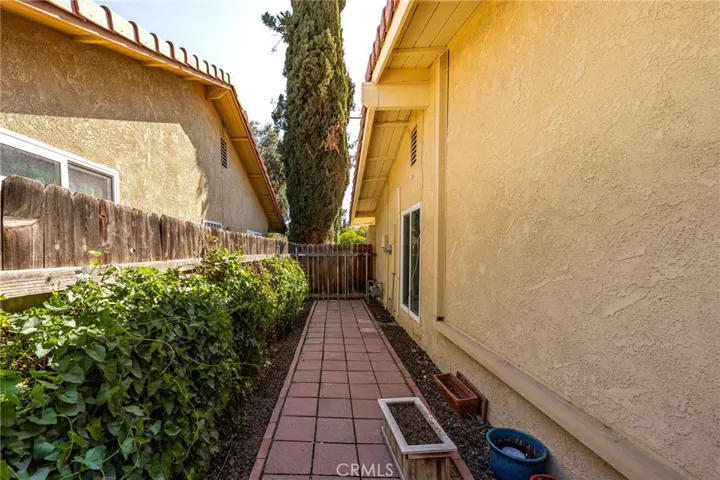 1440 W Fern Avenue, Redlands, California 92373