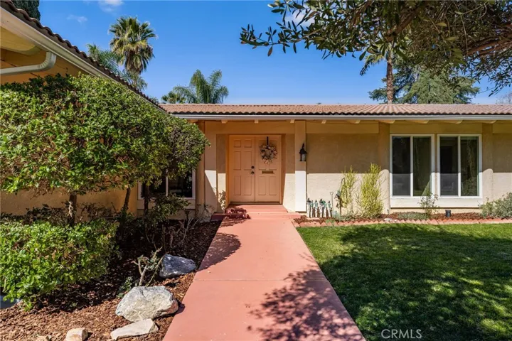 1440 W Fern Avenue, Redlands, California 92373