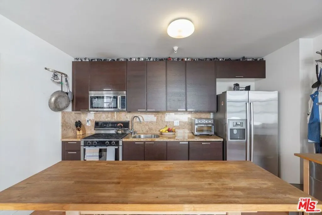 460 S Spring Street 1217, Los Angeles, California 90013 home-pic-13