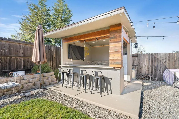 1156 Hancock Drive, Redding, California 96003