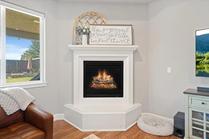 1156 Hancock Drive, Redding, California 96003
