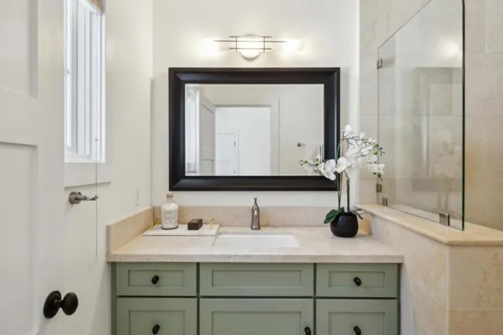 207 Wood Street, Pacific Grove, California 93950