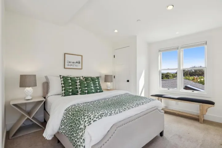 207 Wood Street, Pacific Grove, California 93950