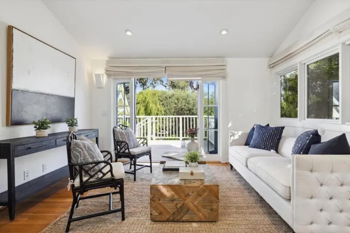 207 Wood Street, Pacific Grove, California 93950