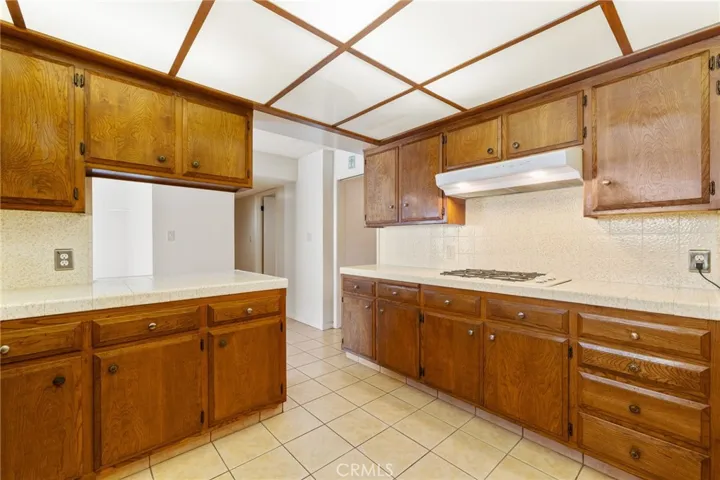4709 Morro Drive, Bakersfield, California 93307