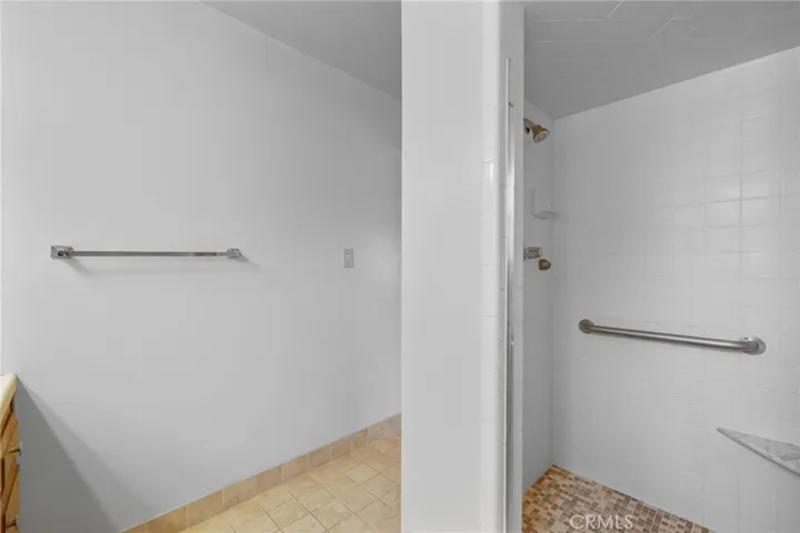 4709 Morro Drive, Bakersfield, California 93307