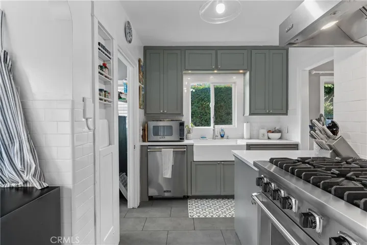 Modern and Clean