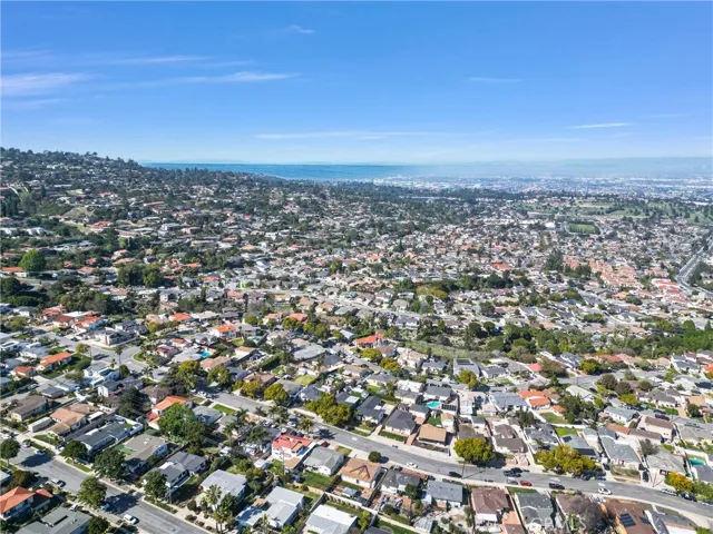 2050 Trudie Drive, Rancho Palos Verdes, California 90275