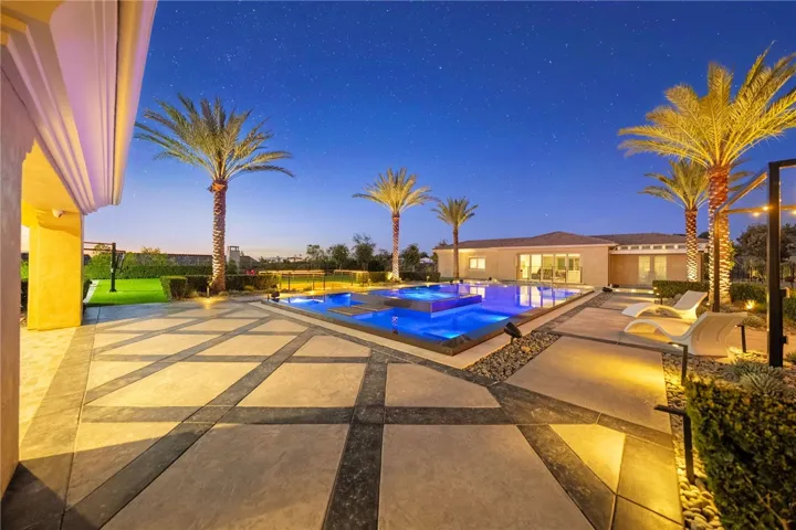 41779 Knoll Vista Lane, Temecula, California 92592
