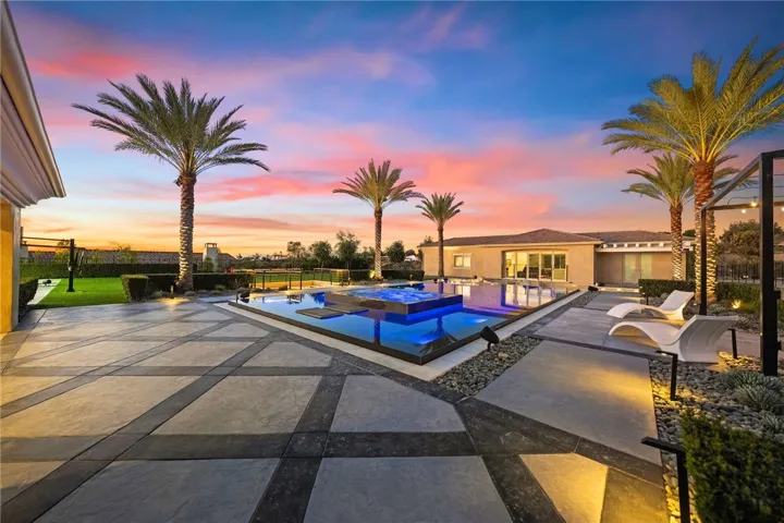 41779 Knoll Vista Lane, Temecula, California 92592