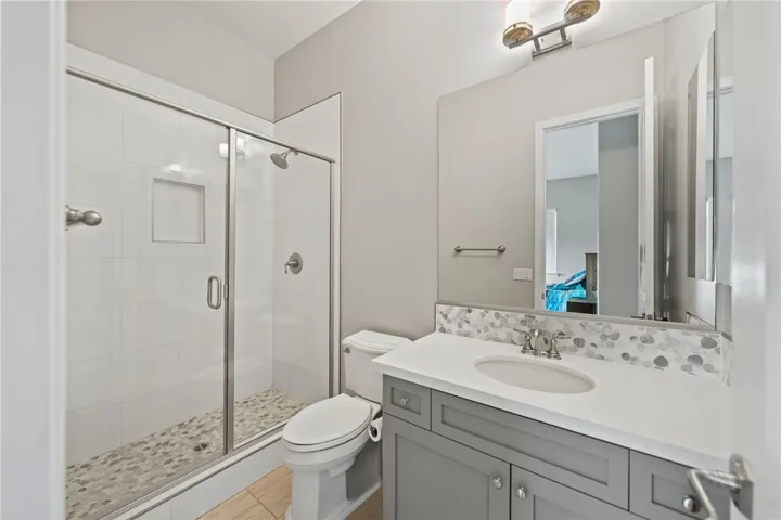 41779 Knoll Vista Lane, Temecula, California 92592