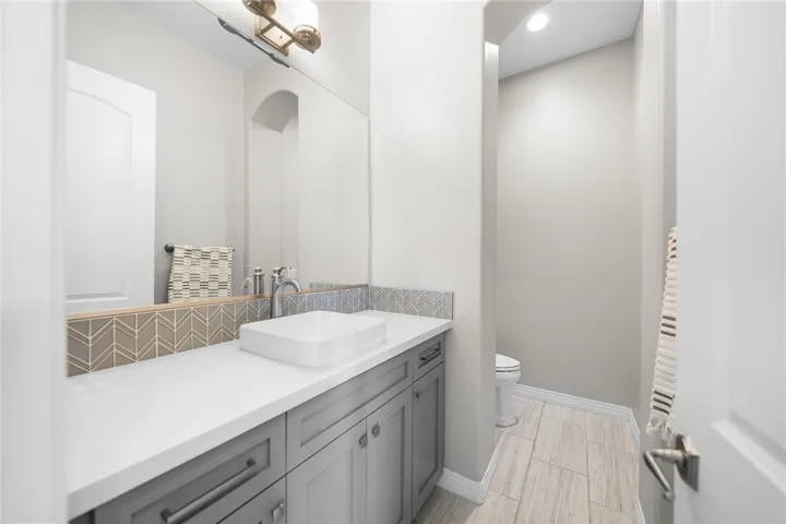 41779 Knoll Vista Lane, Temecula, California 92592