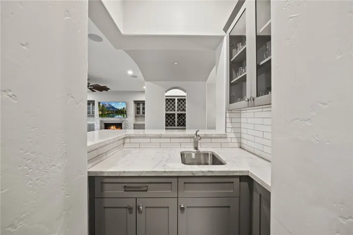 41779 Knoll Vista Lane, Temecula, California 92592