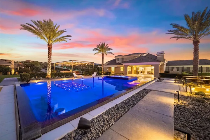 41779 Knoll Vista Lane, Temecula, California 92592