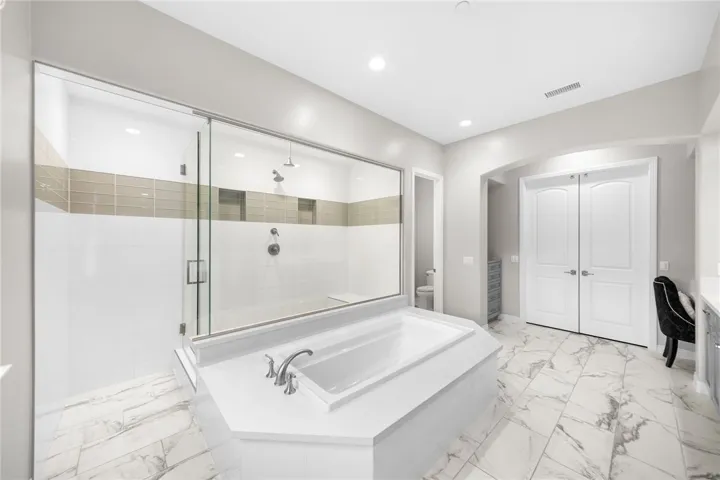 41779 Knoll Vista Lane, Temecula, California 92592